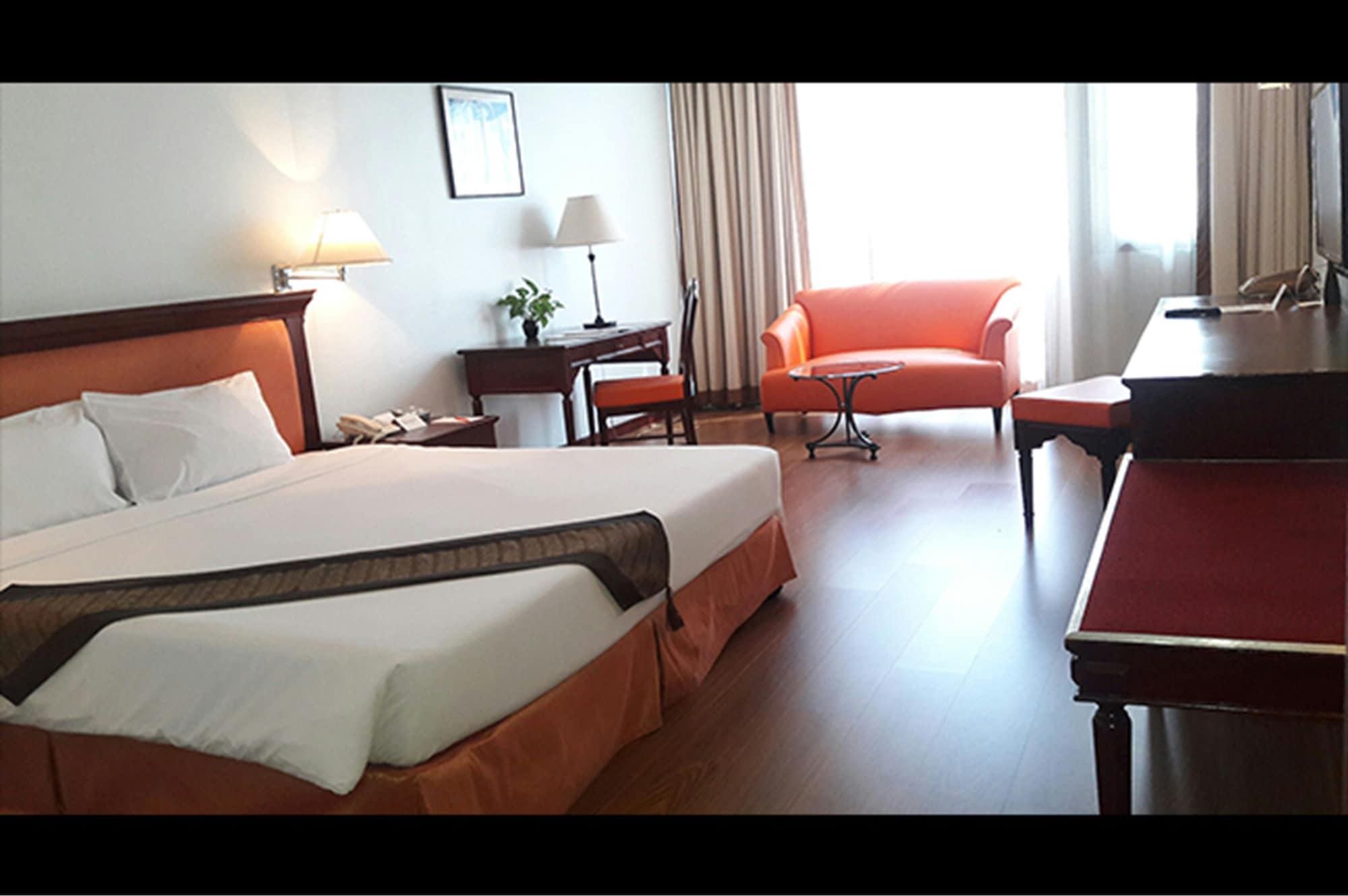 Tai Pan Hotel - Sha Plus Certified Bangkok Eksteriør bilde