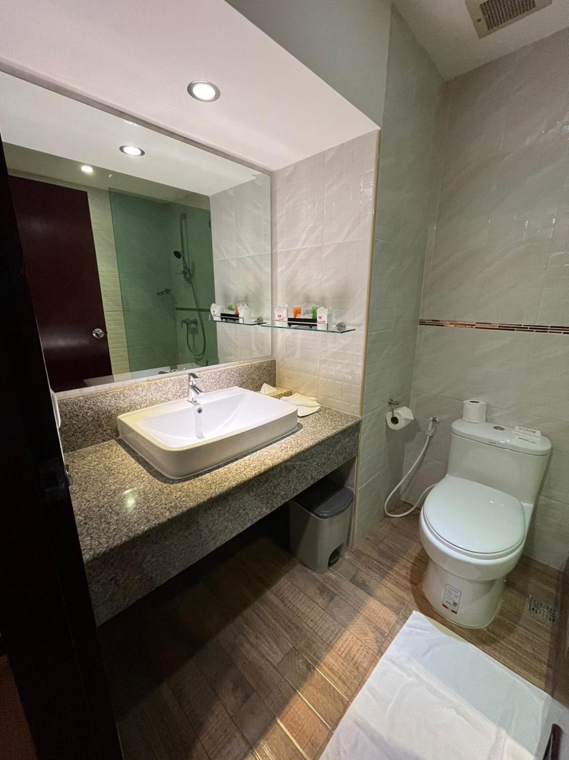 Tai Pan Hotel - Sha Plus Certified Bangkok Eksteriør bilde